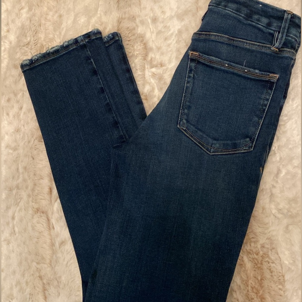 Good American Blue Straight Leg Jeans - Picture 6 of 6